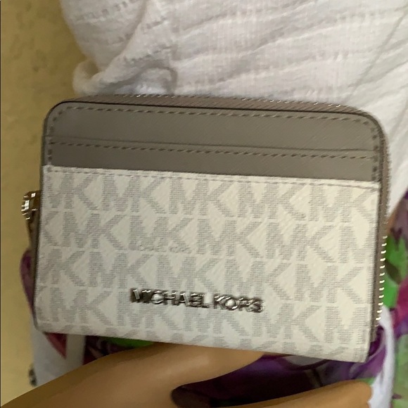 MICHAEL KORS JET SET TRAVEL MD ZA CARD CASE - Picture 16 of 16